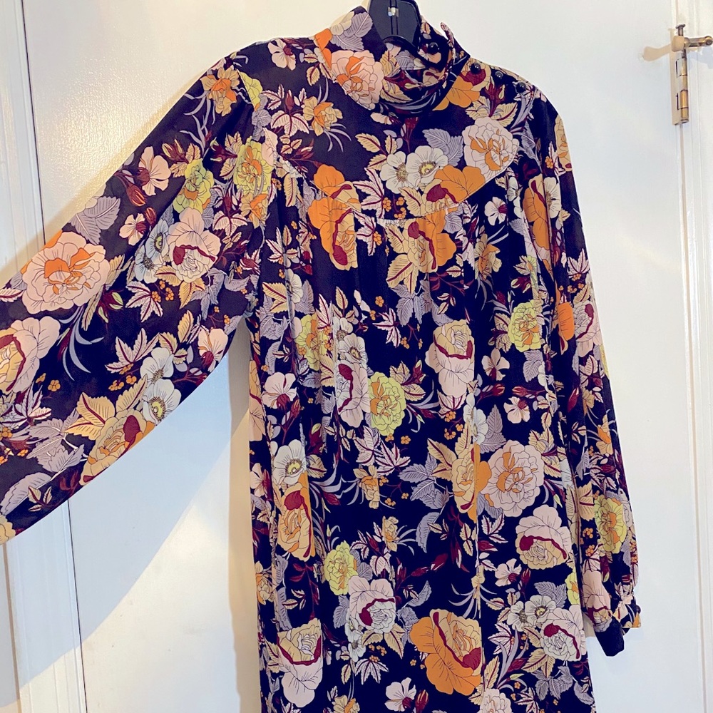 Multicolor scarf dress